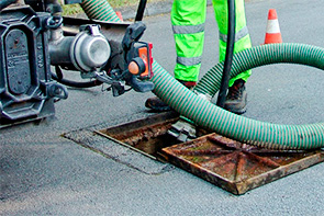 Desatasco Alcantarillado Camión De Desatascos De Alcantarillado